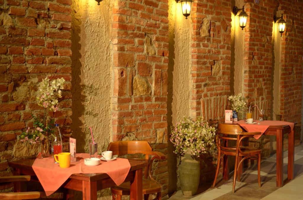 Casa Preturii Hotel Tîrgu Lăpuş Exterior foto