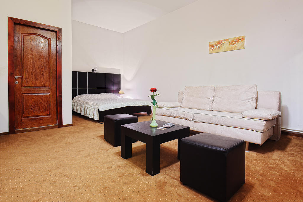 Casa Preturii Hotel Tîrgu Lăpuş Cameră foto