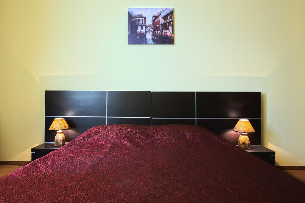 Casa Preturii Hotel Tîrgu Lăpuş Cameră foto